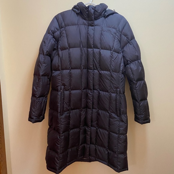 The North Face Jackets & Blazers - North Face METROPOLIS Down PARKA Sz XL *Like New*